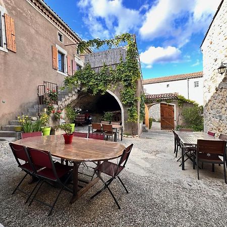 Chambres D'Hotes Les Clapas Chauzon Esterno foto