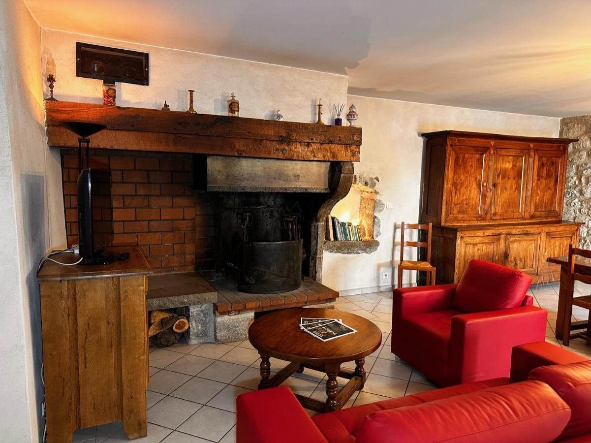 Chambres D'Hotes Les Clapas Chauzon Esterno foto