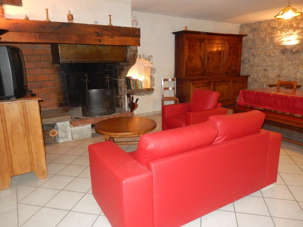 Chambres D'Hotes Les Clapas Chauzon Esterno foto